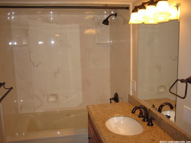 1327 N 2140 W, Clinton, UT 84015 — photo 11