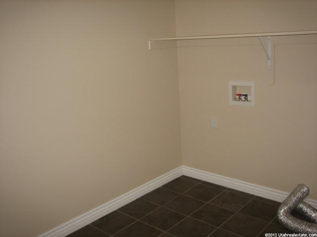 1327 N 2140 W, Clinton, UT 84015 — photo 8