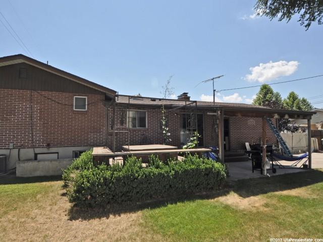 885 E Silver Shadows Dr, Murray, UT 84107 — photo 11