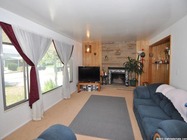885 E Silver Shadows Dr, Murray, UT 84107 — photo 3