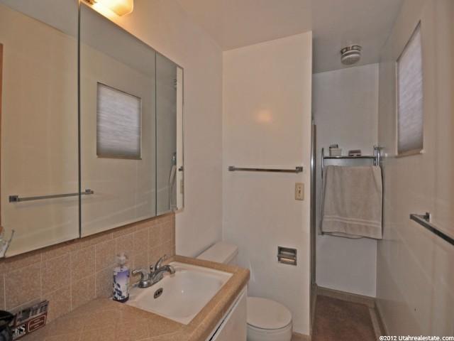 885 E Silver Shadows Dr, Murray, UT 84107 — photo 7