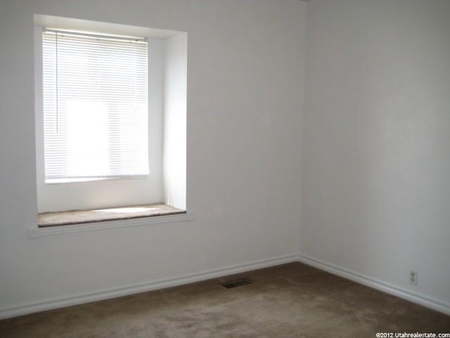 625 E 1000 S, Clearfield, UT 84015 — photo 4