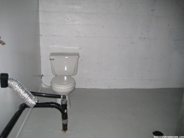 625 E 1000 S, Clearfield, UT 84015 — photo 9