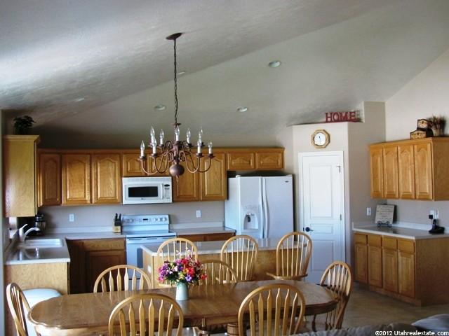 1982 S 350 E, Clearfield, UT 84015 — photo 2
