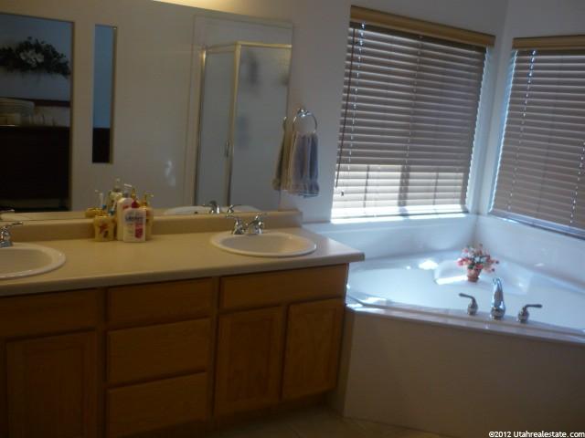 1982 S 350 E, Clearfield, UT 84015 — photo 6
