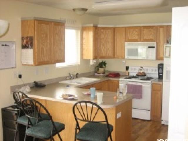 5441 S 4250 W, Roy, UT 84067 — photo 4