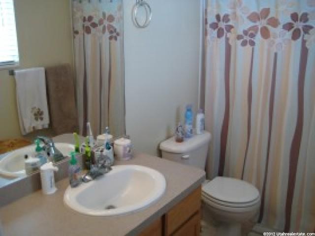 5441 S 4250 W, Roy, UT 84067 — photo 8