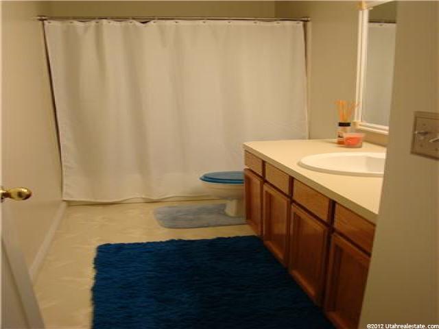 5745 S 4025 W, Roy, UT 84067 — photo 8