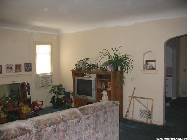 33 W 300 N, Malad City, ID 83252 — photo 2
