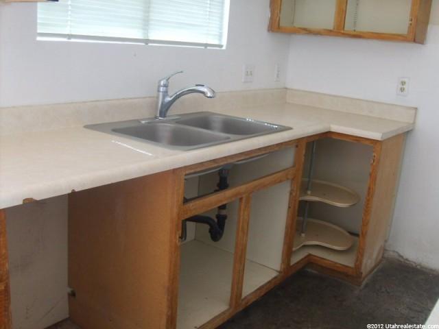 525 S 1100 E #14, St. George, UT 84770 — photo 2