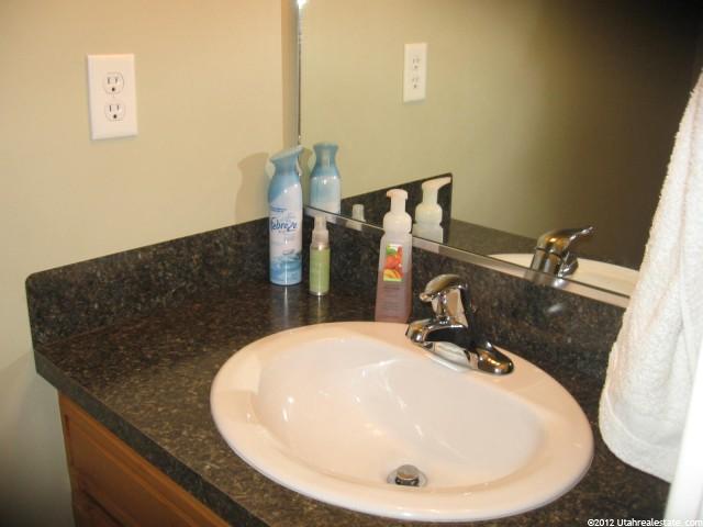 2074 N Evans Cove Loop, Layton, UT 84041 — photo 10