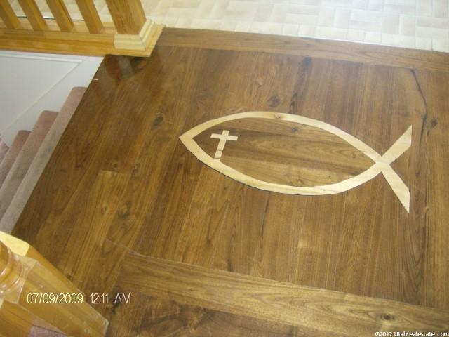 297 W 1980 S, Clearfield, UT 84015 — photo 3
