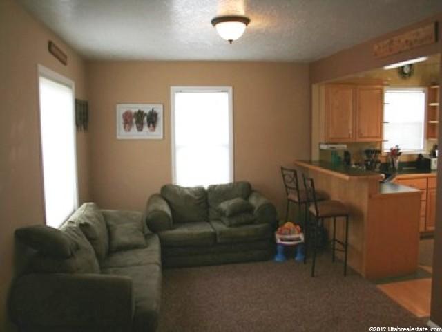 160 E 100 S, Kaysville, UT 84037 — photo 3