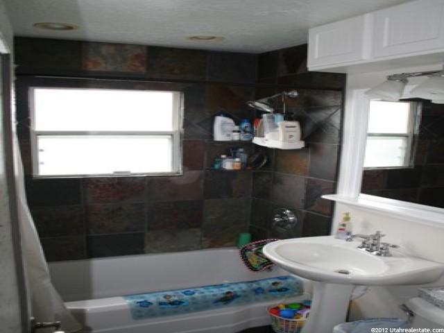 160 E 100 S, Kaysville, UT 84037 — photo 6