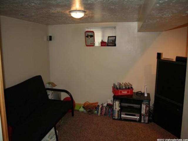 160 E 100 S, Kaysville, UT 84037 — photo 7