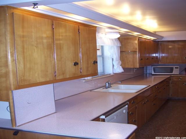 276 E 1050 N, Bountiful, UT 84010 — photo 4
