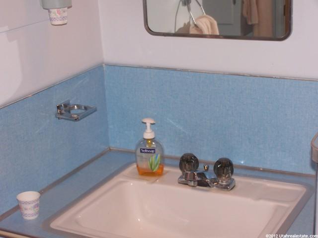 276 E 1050 N, Bountiful, UT 84010 — photo 10