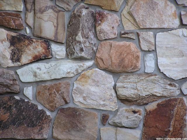 1551 Tameron Dr, Sandy, UT 84092 — photo 3