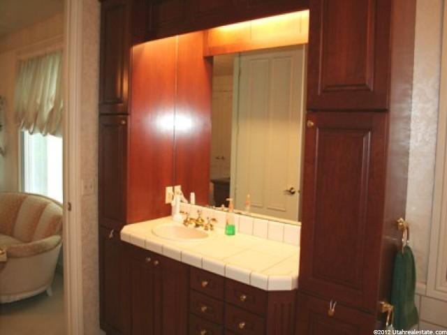 1342 E 5250 S, South Ogden, UT 84403 — photo 8