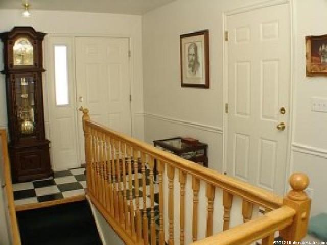120 Belmore Dr, Kaysville, UT 84037 — photo 2