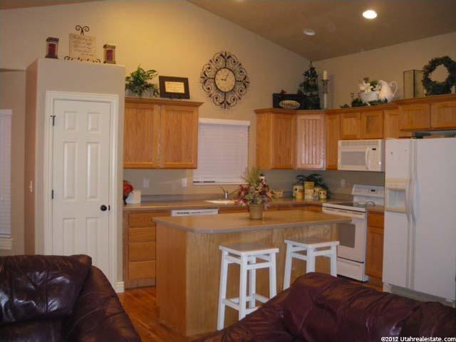 3498 W 1125 N, Layton, UT 84041 — photo 2