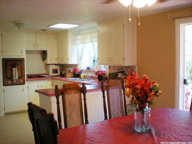1346 N 400 W, Bountiful, UT 84010 — photo 7