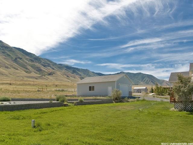 7812 Boulder Dr, Lake Point, UT 84074 — photo 2
