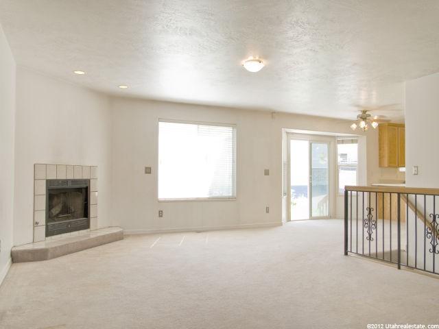7812 Boulder Dr, Lake Point, UT 84074 — photo 6
