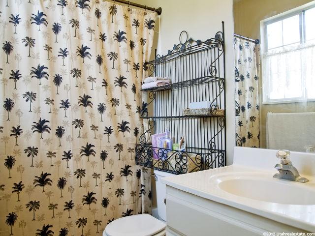 1369 E 1000 S, Pleasant Grove, UT 84062 — photo 12
