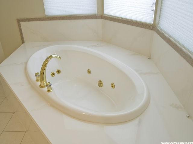 12479 S 1840 E, Draper, UT 84020 — photo 9