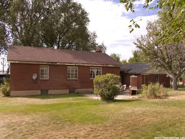 588 W 2600 S, Bountiful, UT 84010 — photo 9