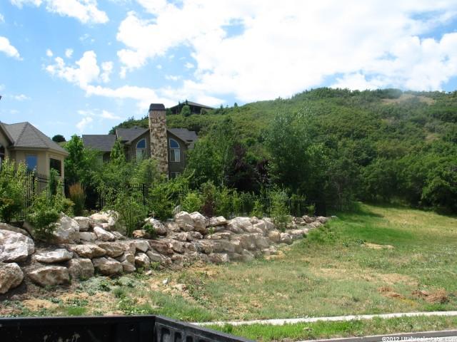4250 S Summermeadow Dr, Bountiful, UT 84010 — photo 3