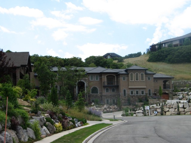 4250 S Summermeadow Dr, Bountiful, UT 84010 — photo 8