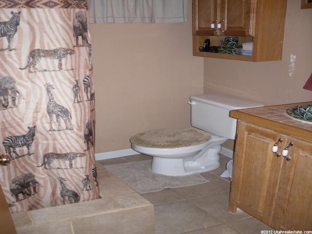 573 E 350 S, Clearfield, UT 84015 — photo 3
