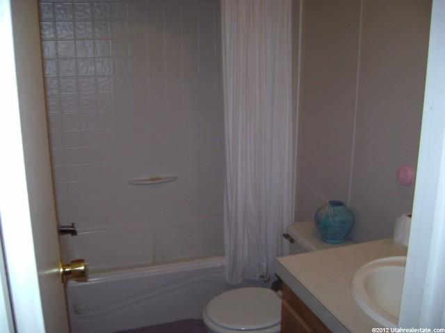 2479 B Ave, Ogden, UT 84401 — photo 8