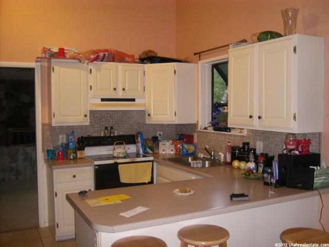2461 E 9800 S, Sandy, UT 84092 — photo 4