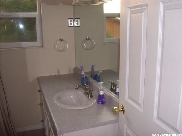 2461 E 9800 S, Sandy, UT 84092 — photo 6