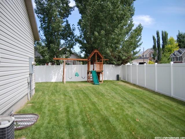 131 E 950 S, Kaysville, UT 84037 — photo 8