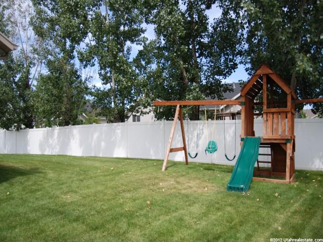 131 E 950 S, Kaysville, UT 84037 — photo 9