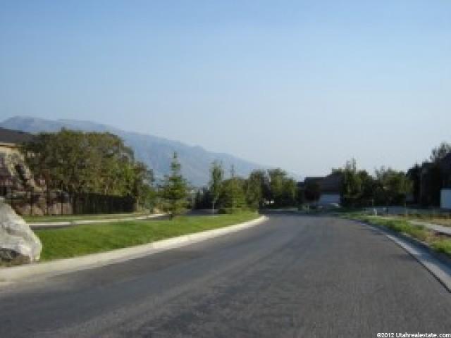 4897 S Skyline Dr E #17, Ogden, UT 84403 — photo 5