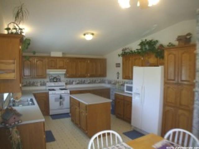 3250 N Morgan Valley Dr, Milton, UT 84050 — photo 2