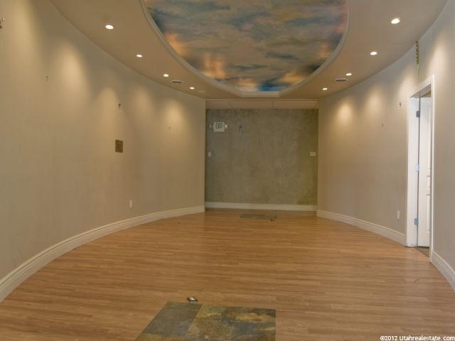 5864 S Harrison Blvd E, Ogden, UT 84403 — photo 4