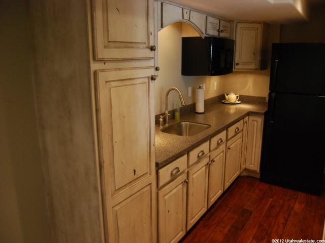 1104 Emry Ct, Fruit Heights, UT 84037 — photo 11