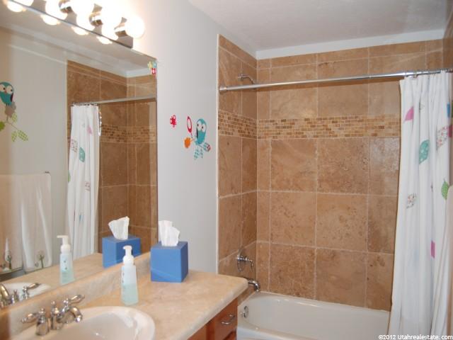 1104 Emry Ct, Fruit Heights, UT 84037 — photo 7