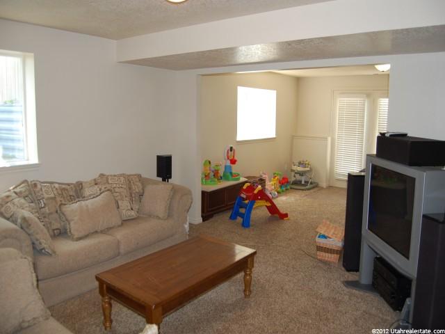 375 S 900 E, Smithfield, UT 84335 — photo 8