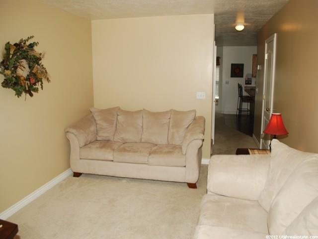 648 E Clearwater Dr, Layton, UT 84041 — photo 3