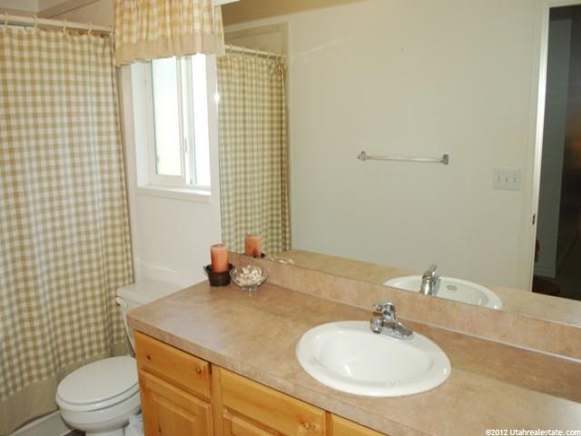 648 E Clearwater Dr, Layton, UT 84041 — photo 10