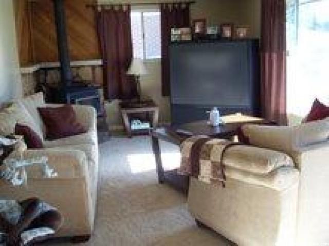 676 Ann St, Clearfield, UT 84015 — photo 2
