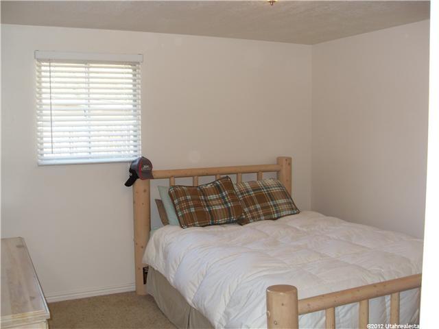 676 Ann St, Clearfield, UT 84015 — photo 7