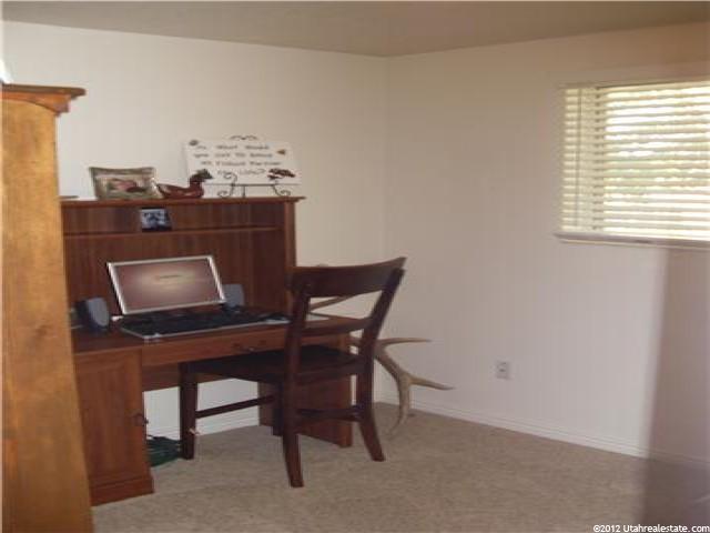 676 Ann St, Clearfield, UT 84015 — photo 10